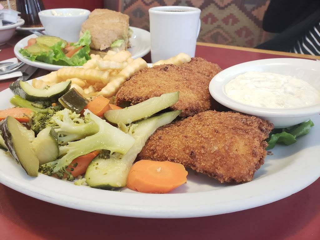 Dinas Family Restaurant | restaurant | 40800 Fremont Blvd, Fremont, CA 94538, USA | 5107701930 OR +1 510-770-1930