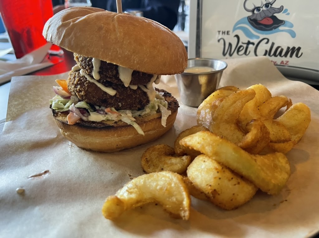 The Wet Clam | restaurant | 5601 AZ-95 N #718, Lake Havasu City, AZ 86404, USA | 9289382526 OR +1 928-938-2526