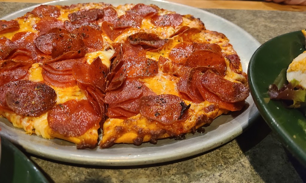 MacKenzie River Pizza, Grill & Pub | restaurant | 2910 E 57th Ave E, Spokane, WA 99223, USA | 5093159466 OR +1 509-315-9466