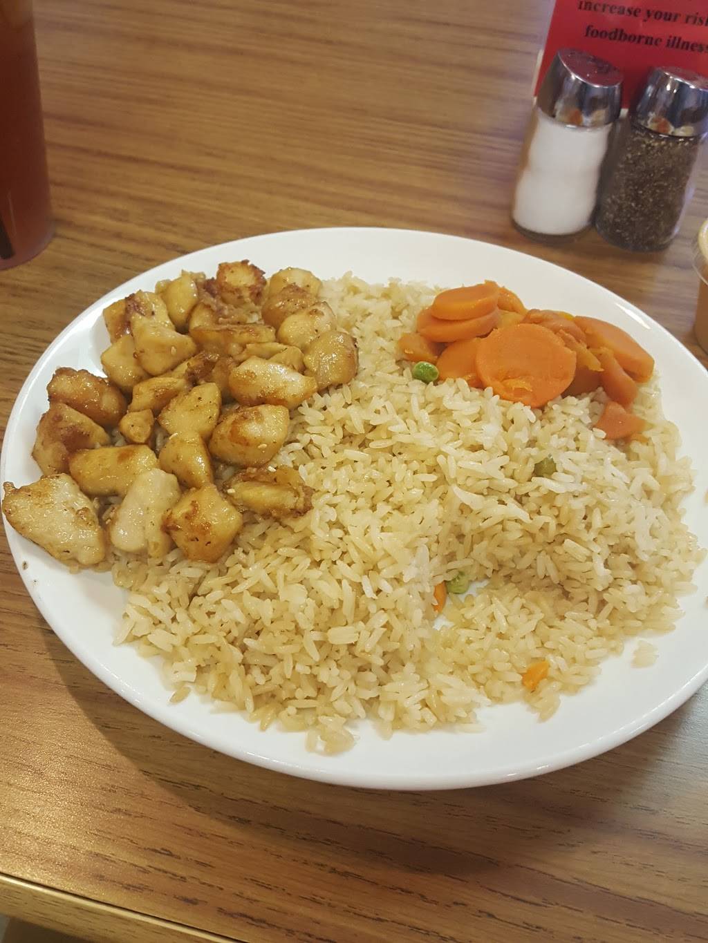 Tokyo Bistro | restaurant | 3921 US-74, Wingate, NC 28174, USA | 7042330378 OR +1 704-233-0378