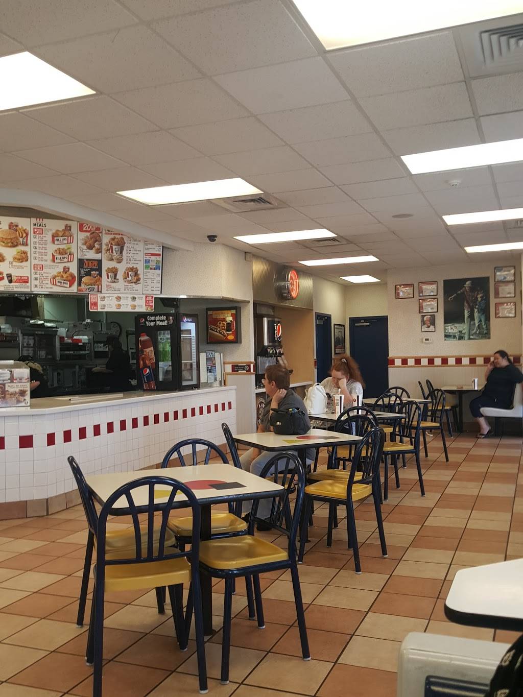 KFC | restaurant | 3743 Jordan Landing Blvd, West Jordan, UT 84088, USA | 8012821364 OR +1 801-282-1364