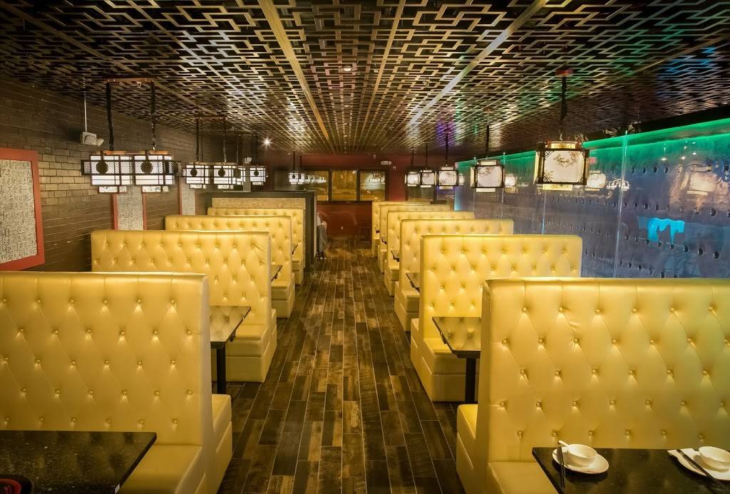 Royal Hotpot Sushi & Bar | restaurant | 227 Parkingway, Quincy, MA 02169, USA | 6174814874 OR +1 617-481-4874