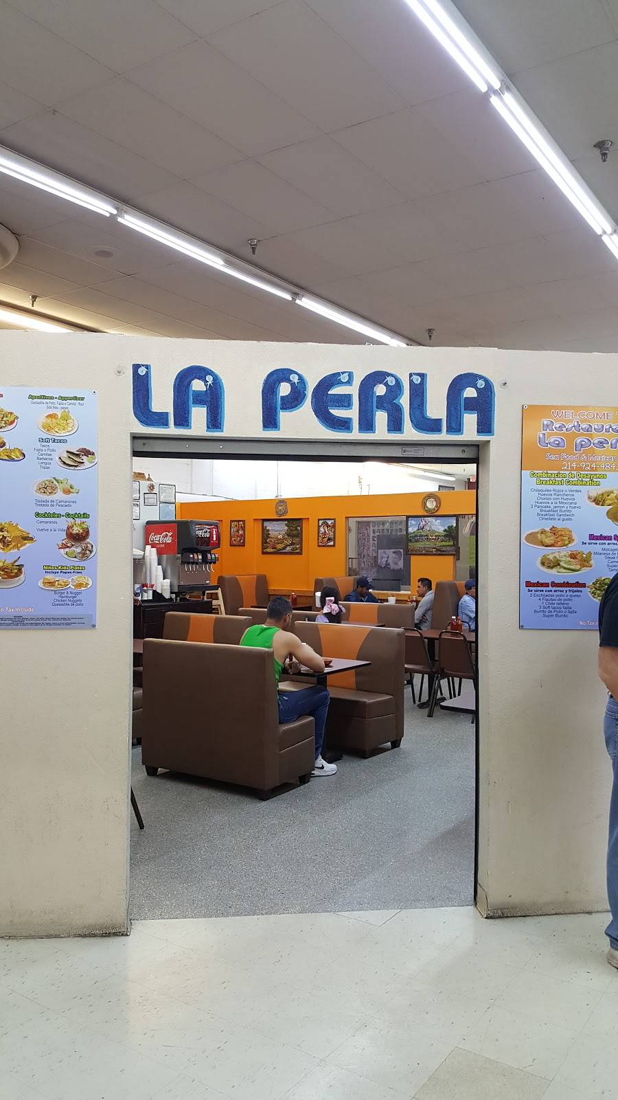 Restaurant La Perla | restaurant | 9334 E R L Thornton Fwy, Dallas, TX 75227, USA | 2149244843 OR +1 214-924-4843