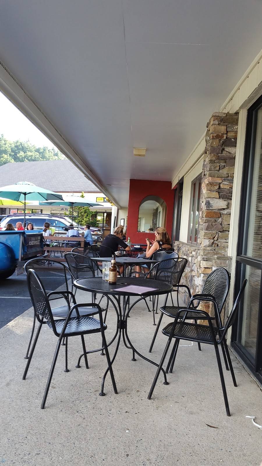 Coyote Kitchen | restaurant | 200 Southgate Dr, Boone, NC 28607, USA | 8282654041 OR +1 828-265-4041
