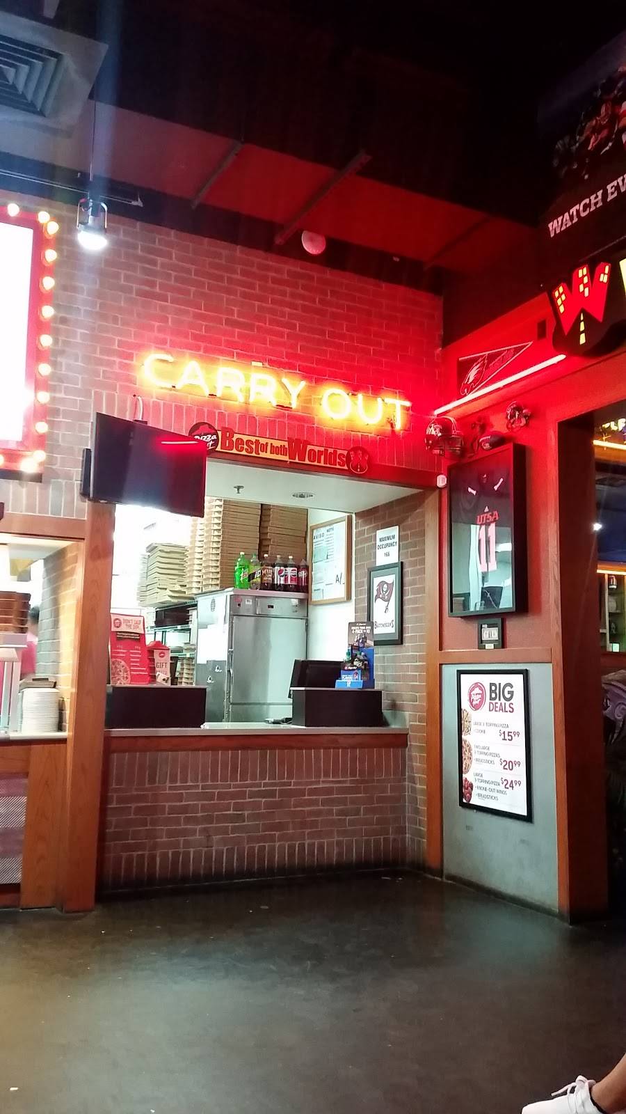 Pizza Hut | restaurant | 302 Valley Hi Center, Suite 102, San Antonio, TX 78227, USA | 2107984800 OR +1 210-798-4800