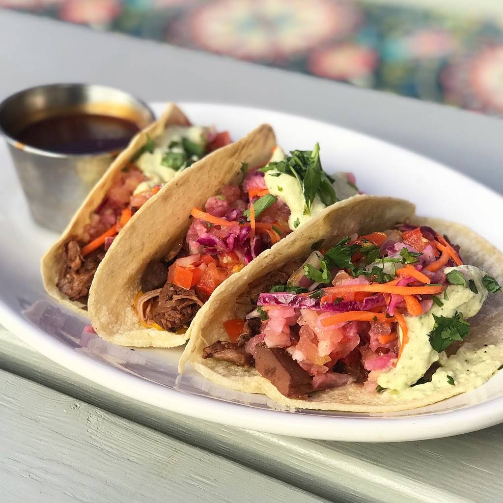 Kreggers At Hand | restaurant | 2614 W Cary St, Richmond, VA 23220, USA | 8049181572 OR +1 804-918-1572