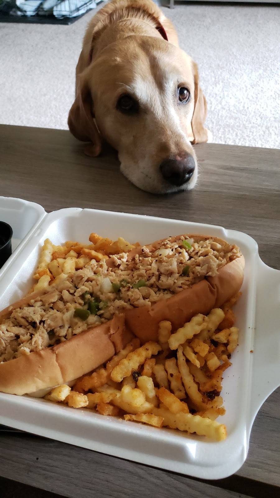 CheeseSteak Grille | meal takeaway | 5640 S 16th St, Lincoln, NE 68512, USA | 4024205646 OR +1 402-420-5646