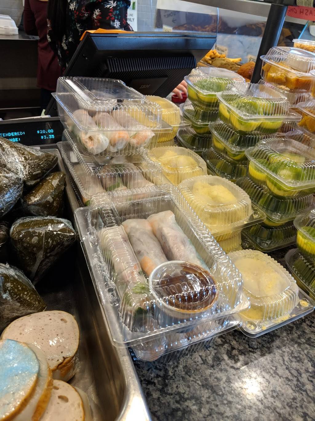 Banh Mi Store 3 Dundas | restaurant | 888 Dundas St E, Mississauga, ON L4Y 2B8, Canada | 9052750988 OR +1 905-275-0988