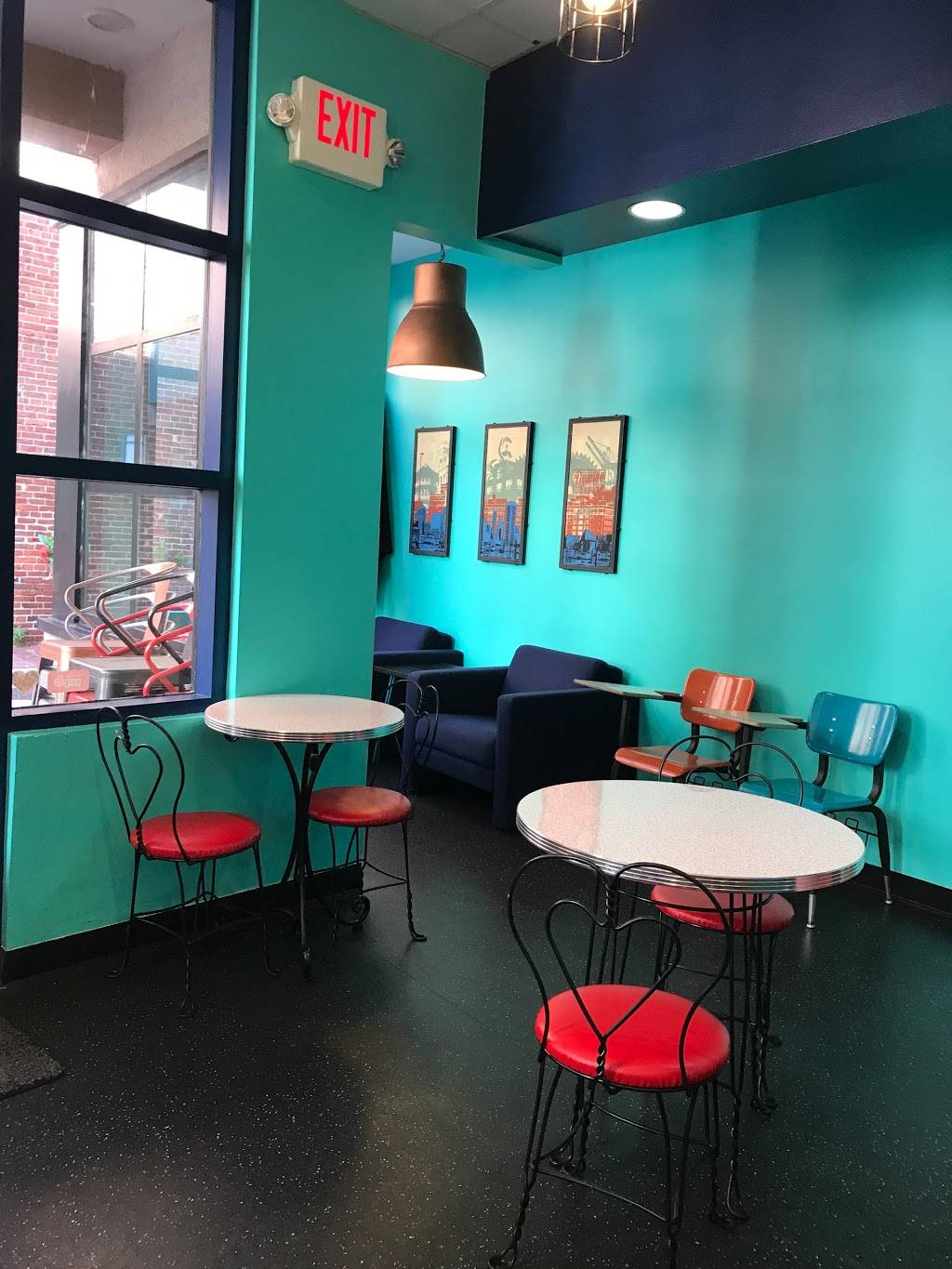 Sofis Crepes | cafe | 1627 Thames St, Baltimore, MD 21231, USA | 4106245673 OR +1 410-624-5673