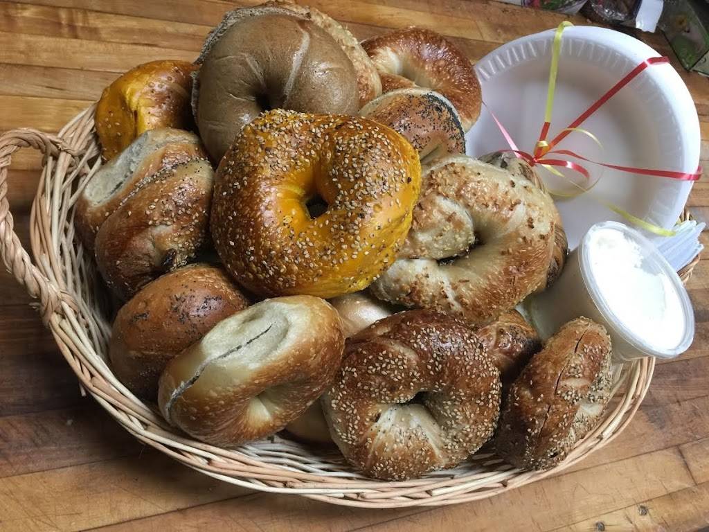Copiague Bagel & Deli | cafe | 1026 Montauk Hwy, Copiague, NY 11726, USA | 6318427400 OR +1 631-842-7400