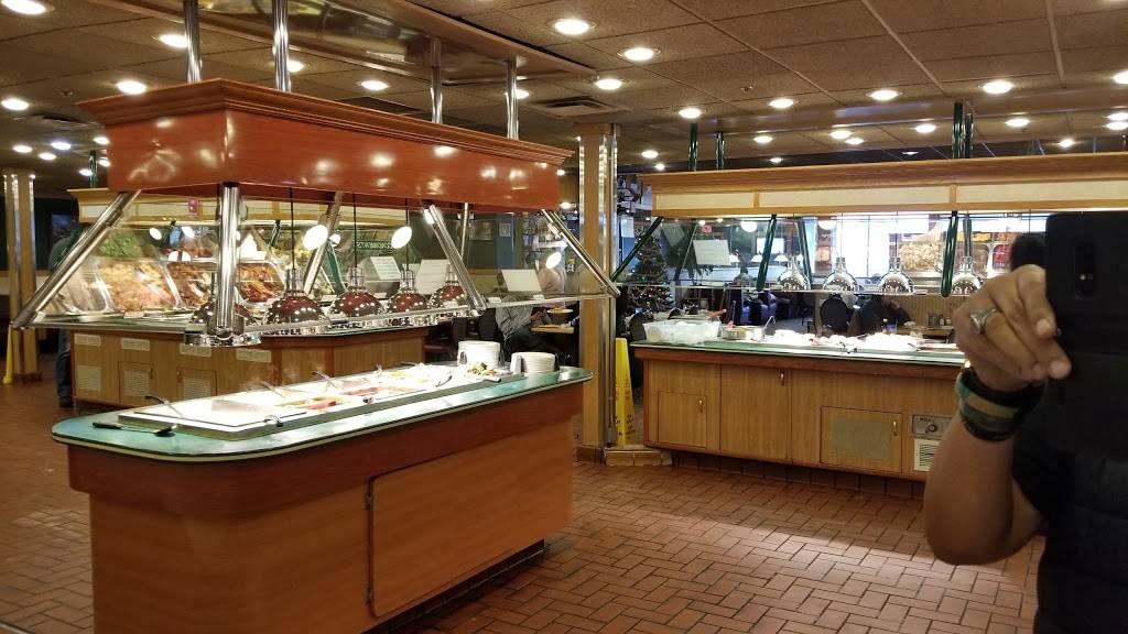 World Buffet & Grill | restaurant | 5002 W Saginaw Hwy # 3, Lansing, MI 48917, USA | 5173276688 OR +1 517-327-6688