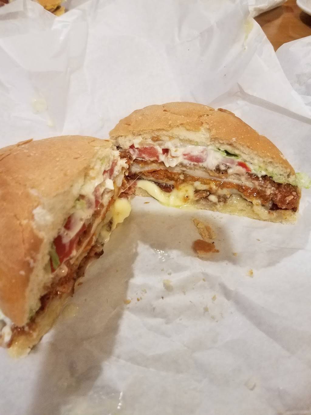 Basils II | restaurant | 5595 S, Co Hwy P, Denmark, WI 54208, USA | 9208638454 OR +1 920-863-8454