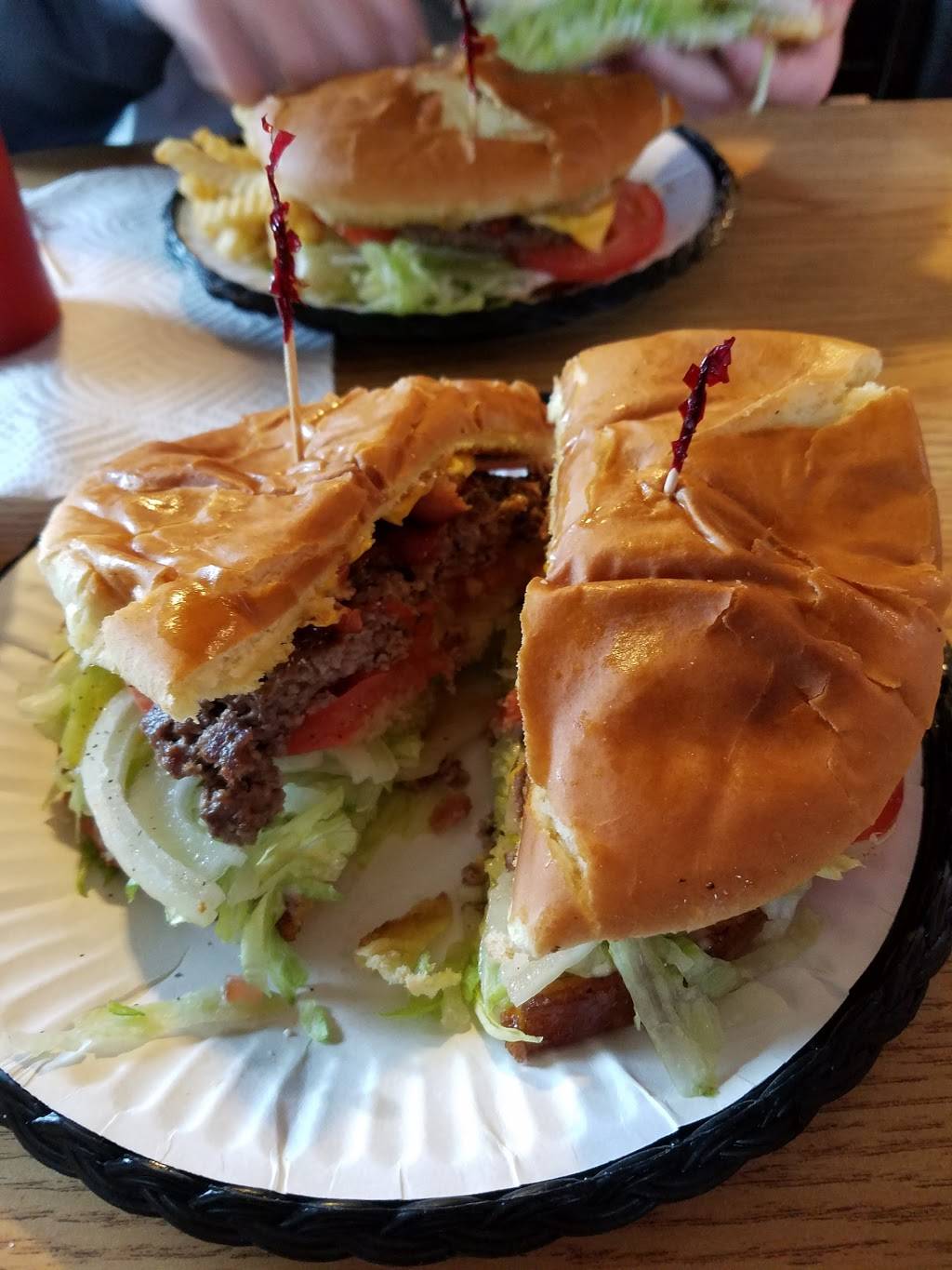 Pioneer Bar & Grill | restaurant | 148 W State St, Mossyrock, WA 98564, USA | 3609833983 OR +1 360-983-3983