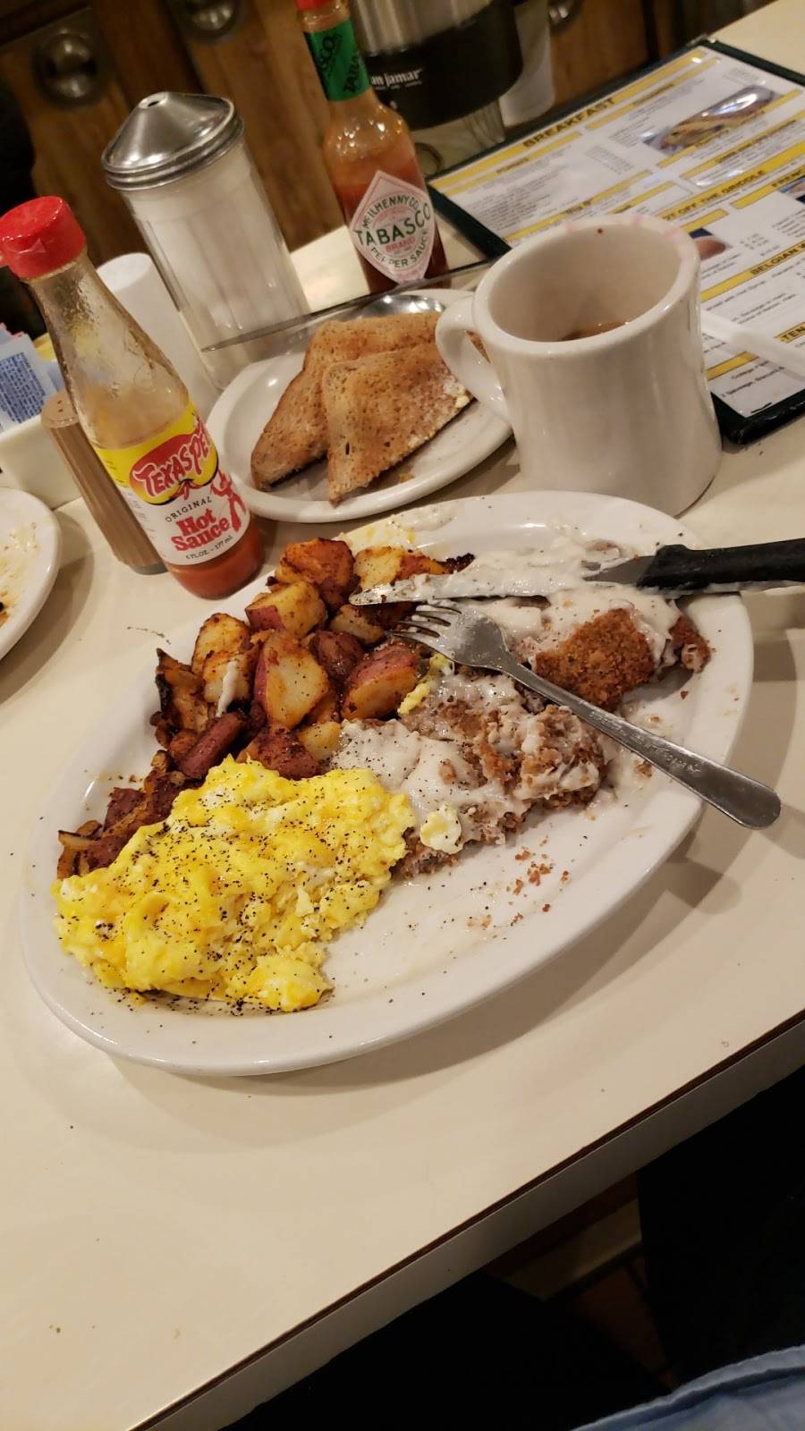 College Park Diner | restaurant | 9206 Baltimore Ave, College Park, MD 20740, USA | 3014418888 OR +1 301-441-8888