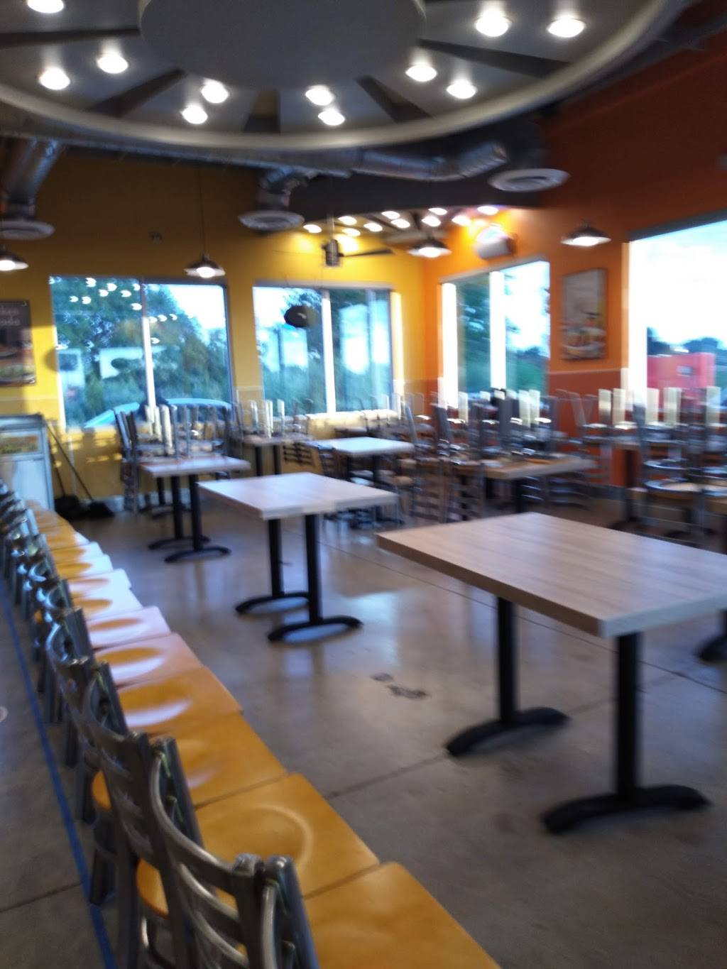 Pollo Regio | restaurant | 697 N Interstate 35 Frontage Rd, Waco, TX 76705, USA | 2543005813 OR +1 254-300-5813