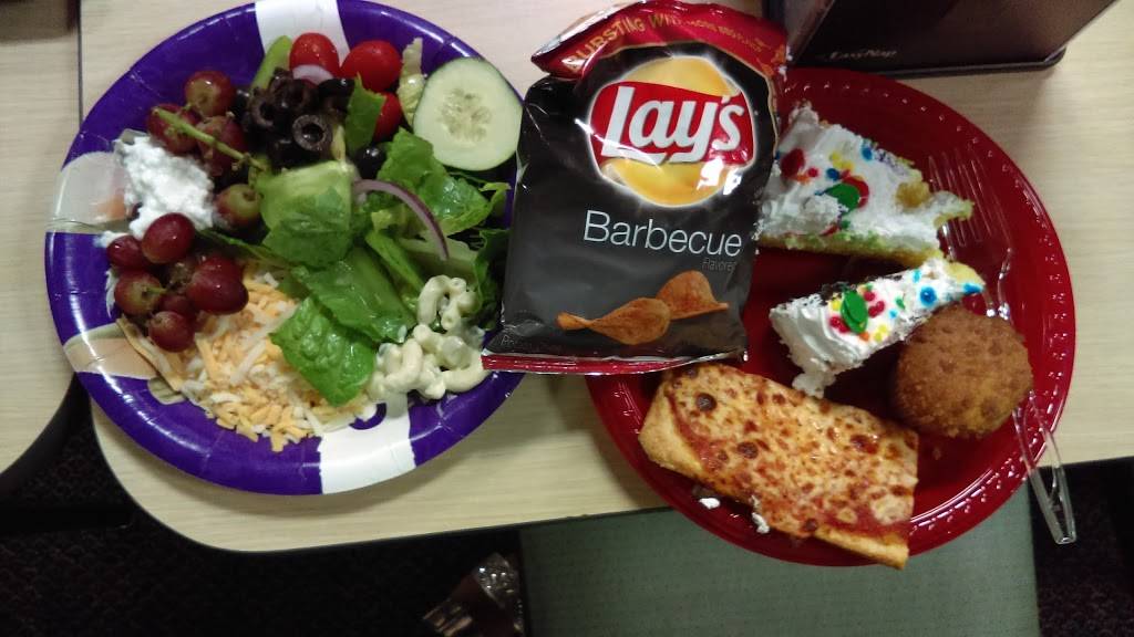 Chuck E. Cheese | restaurant | 3023 Erie Blvd E, Syracuse, NY 13224, USA | 3154494131 OR +1 315-449-4131