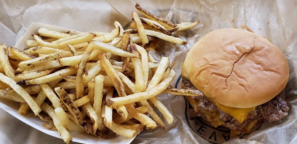 Elevation Burger | restaurant | FAIR OAKS MALL, 11750 Fair Oaks Mall, Fairfax, VA 22033, USA | 7033645154 OR +1 703-364-5154