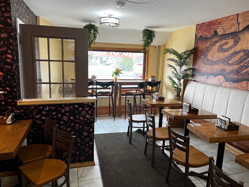 Rise & Grind Buffalo Community Cafe | cafe | 890 Kensington Ave, Buffalo, NY 14215, USA | 7164811403 OR +1 716-481-1403