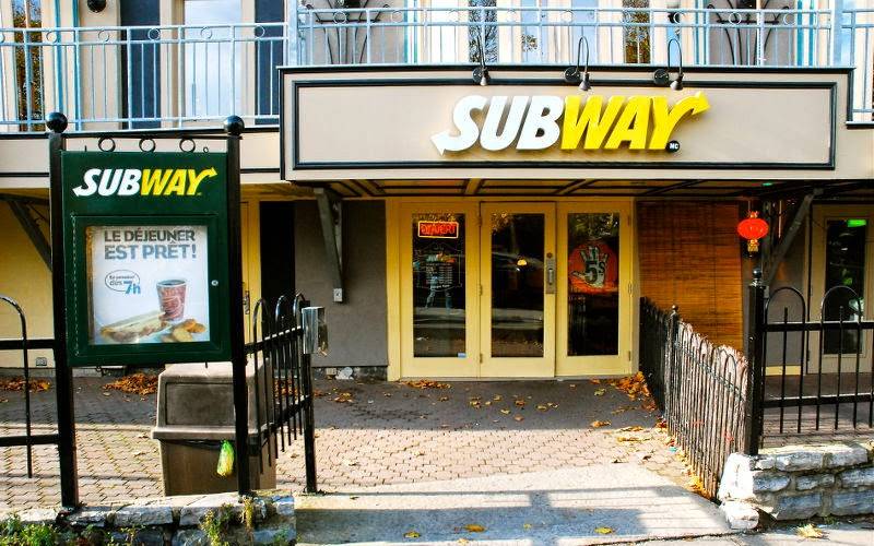 Subway | restaurant | 1196 Rue dArtigny, Québec, QC G1R 3N8, Canada | 4185257075 OR +1 418-525-7075