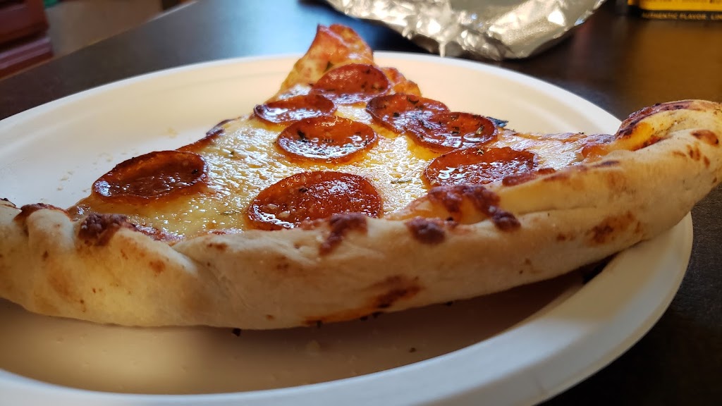 Bellizzis Pizza Joint | restaurant | 1600 Coburg Rd Suite 2, Eugene, OR 97401, USA | 5416869996 OR +1 541-686-9996