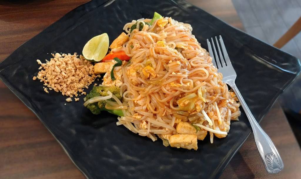 Million Thai Cuisine | restaurant | 825 Texas St, Fairfield, CA 94533, USA | 7077593007 OR +1 707-759-3007