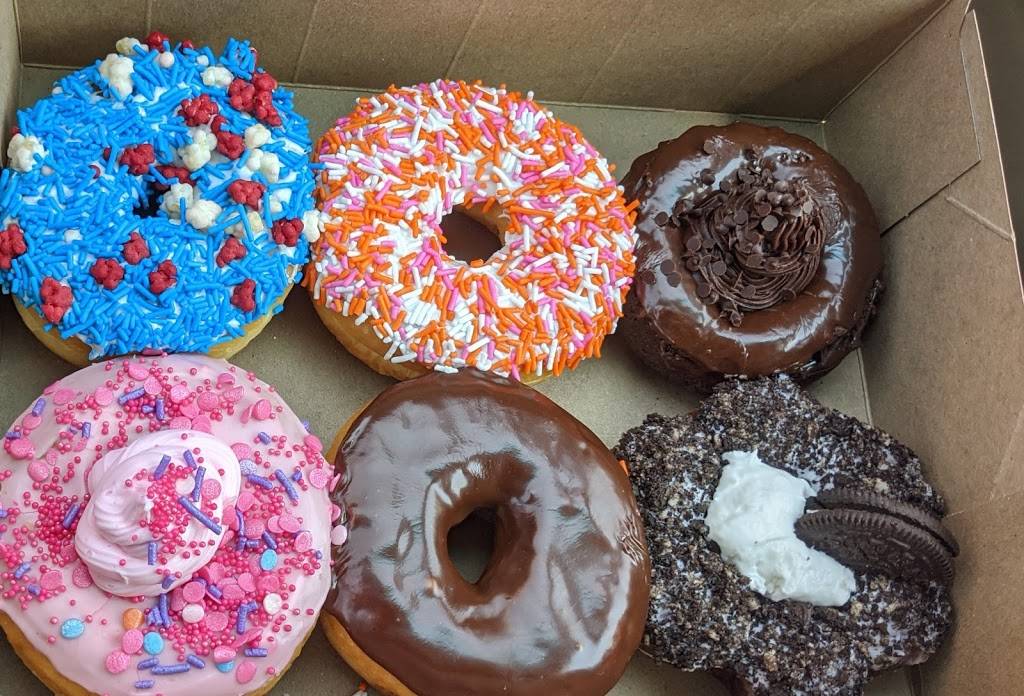 Tim Hortons | restaurant | 5140 Main St, Williamsville, NY 14221, USA | 7165650501 OR +1 716-565-0501