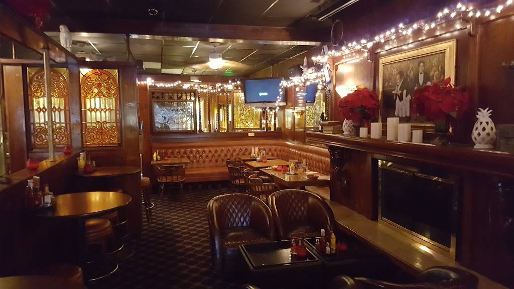 Pineapple Hill Saloon & Grill | restaurant | 4454 Van Nuys Blvd N, Sherman Oaks, CA 91403, USA | 8187890679 OR +1 818-789-0679