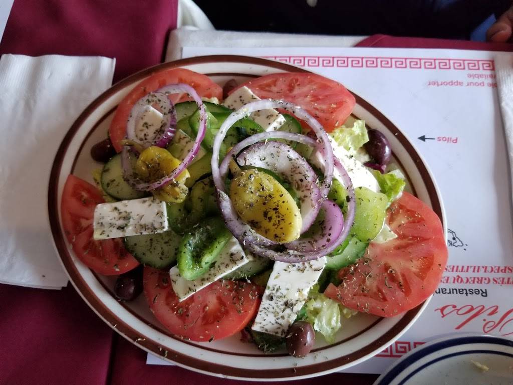 Pilos Restaurant | restaurant | 876 Montreal Rd, Ottawa, ON K1K 4L3, Canada | 6137414657 OR +1 613-741-4657