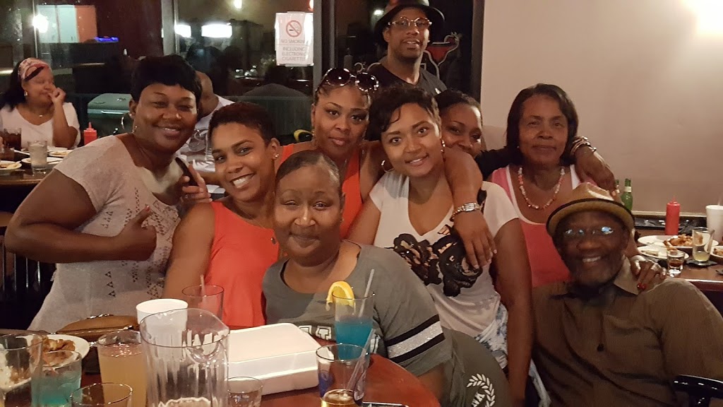 Daiqs Daiquiri Bar And Grill | restaurant | 2209 Murfreesboro Pike, Nashville, TN 37217, USA | 6156518064 OR +1 615-651-8064