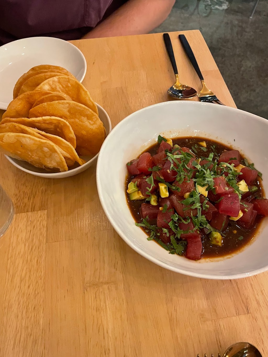 Livs | restaurant | 5327 2nd St, Long Beach, CA 90803, USA | 5623432285 OR +1 562-343-2285