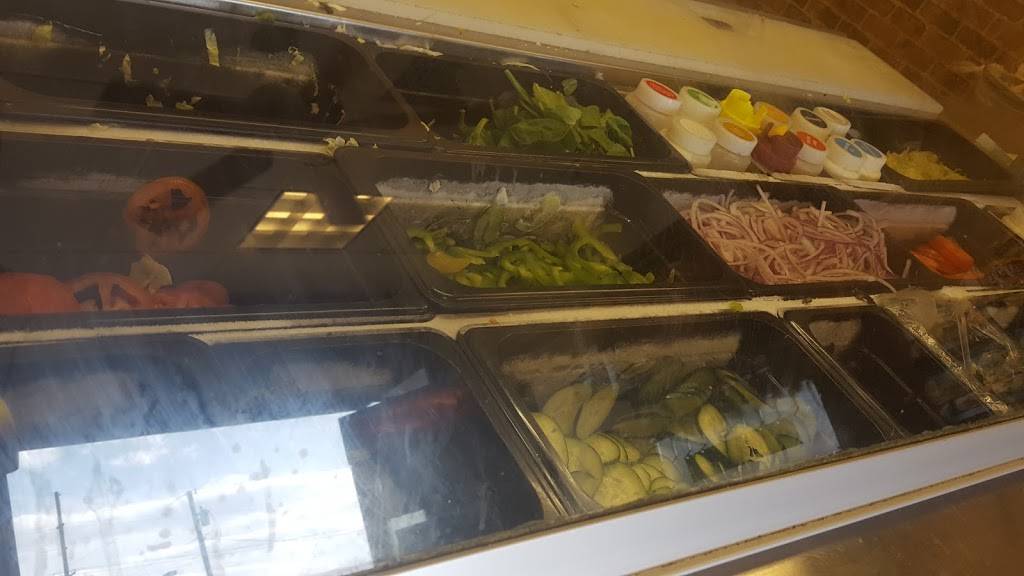Subway Restaurants | restaurant | 822 Ridge Rd Ste C, Munster, IN 46321, USA | 2198365252 OR +1 219-836-5252