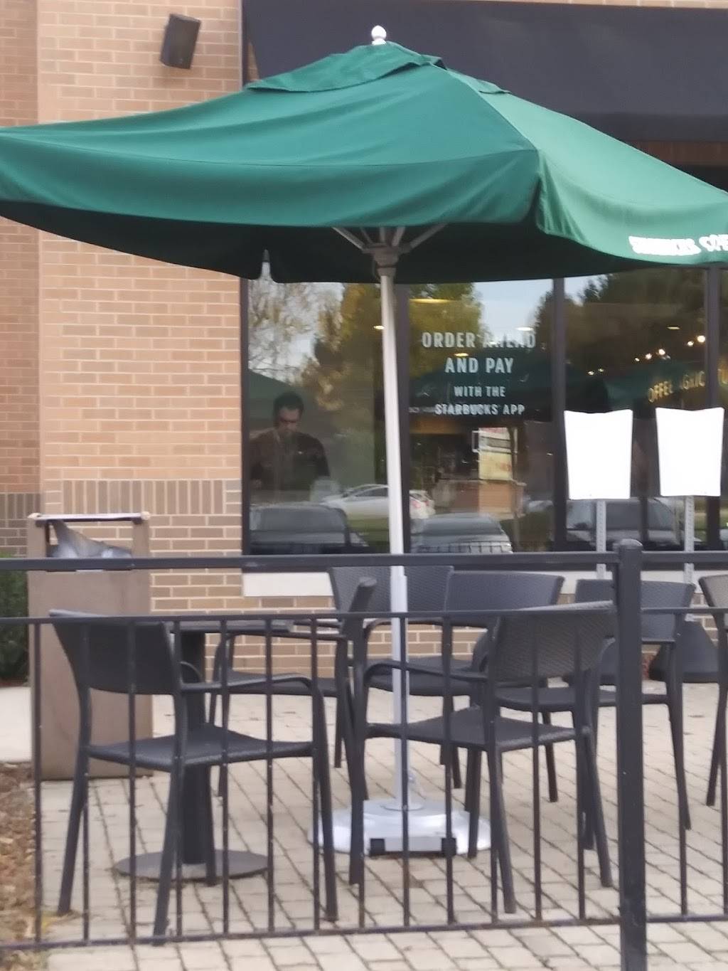 Starbucks | cafe | 36545 Warren Rd, Westland, MI 48185, USA | 7347213187 OR +1 734-721-3187