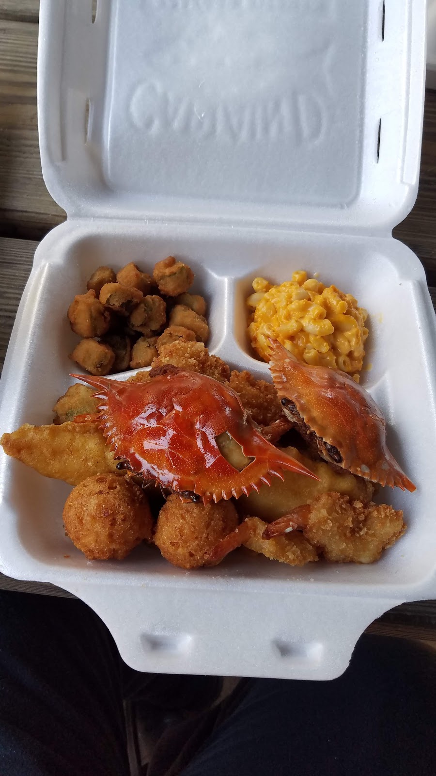 Captain Ds | restaurant | 151 Orange Ave, Tallahassee, FL 32301, USA | 8503251100 OR +1 850-325-1100