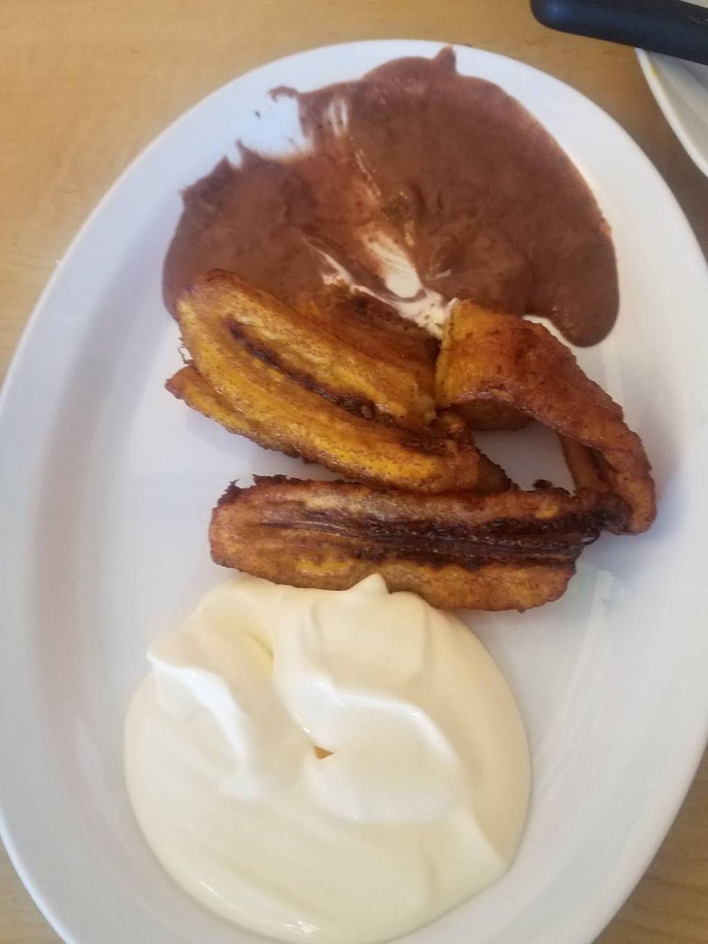 Jiquilisco Restaurant | restaurant | 5856 Imperial Hwy, South Gate, CA 90280, USA | 5622500285 OR +1 562-250-0285