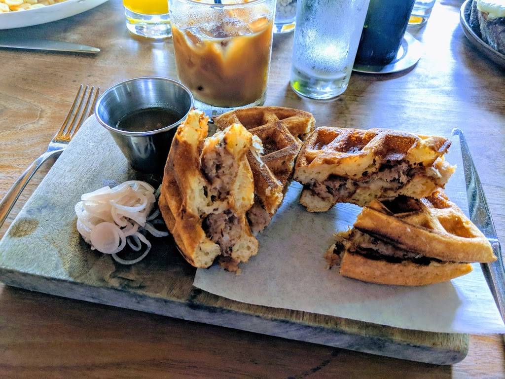 Beaker & Gray | restaurant | 2637 N Miami Ave, Miami, FL 33127, USA | 3056992637 OR +1 305-699-2637