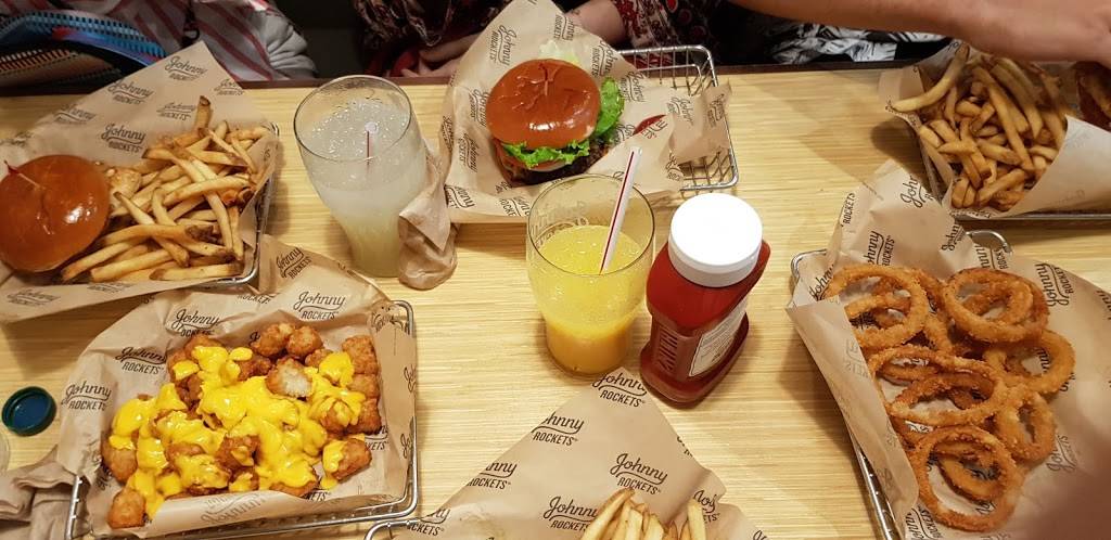 Johnny Rockets | restaurant | 3131 M St NW, Washington, DC 20007, USA | 2023337994 OR +1 202-333-7994