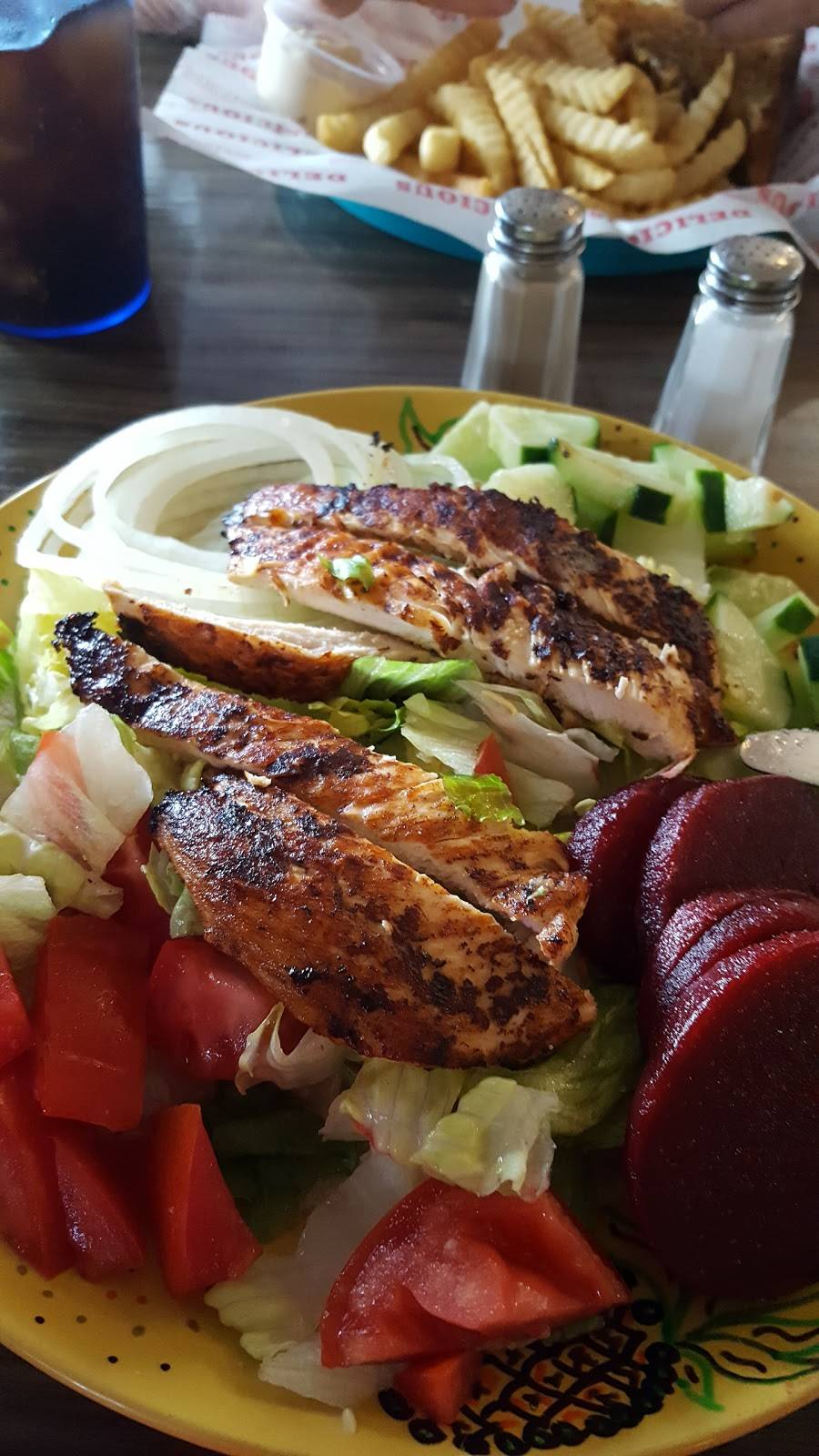 Pineapple Sams | restaurant | 18801-18999 SE 13th Ln, Silver Springs, FL 34488, USA | 3522894851 OR +1 352-289-4851