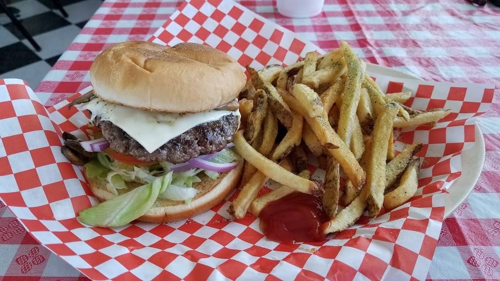 Burger Island | restaurant | 2175, 9410 Walnut St # 100, Dallas, TX 75243, USA | 2145708021 OR +1 214-570-8021