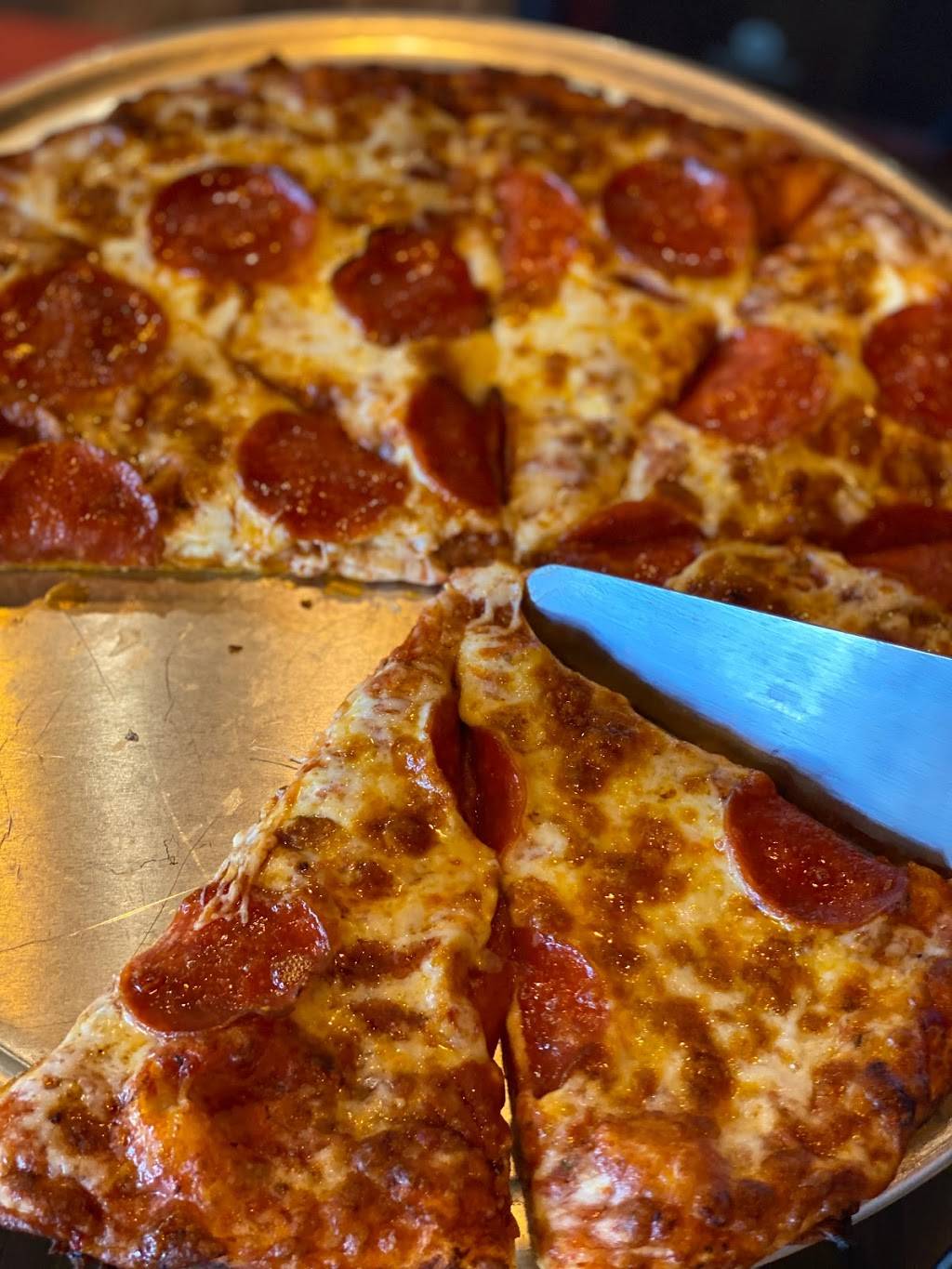 Round Table Pizza Craig Ranch | restaurant | 7951 Collin McKinney Pkwy Suite 1600, McKinney, TX 75070, USA | 4696252977 OR +1 469-625-2977
