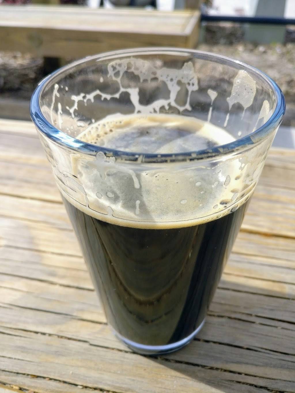 Trollingwood Taproom & Brewery | restaurant | 707 Dickinson Ave, Greenville, NC 27834, USA | 2522106295 OR +1 252-210-6295