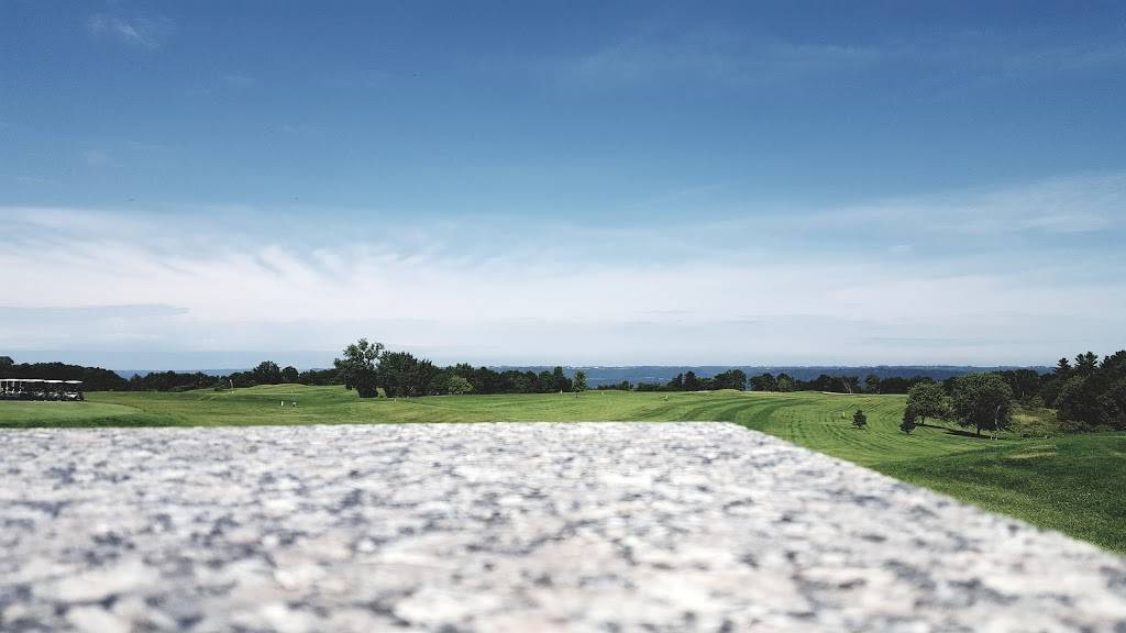 Lake Pepin Golf Course | meal takeaway | 70895 260th Ave, Lake City, MN 55041, USA | 6513455768 OR +1 651-345-5768