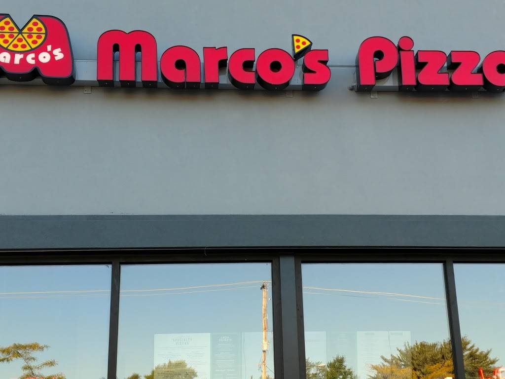 Marcos Pizza | meal takeaway | 132 S Cedar St, Mason, MI 48854, USA | 5178334004 OR +1 517-833-4004