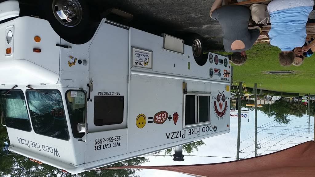 Wood Fire Pizza | restaurant | 14298 Spring Hill Dr, Spring Hill, FL 34609, USA | 3525568899 OR +1 352-556-8899