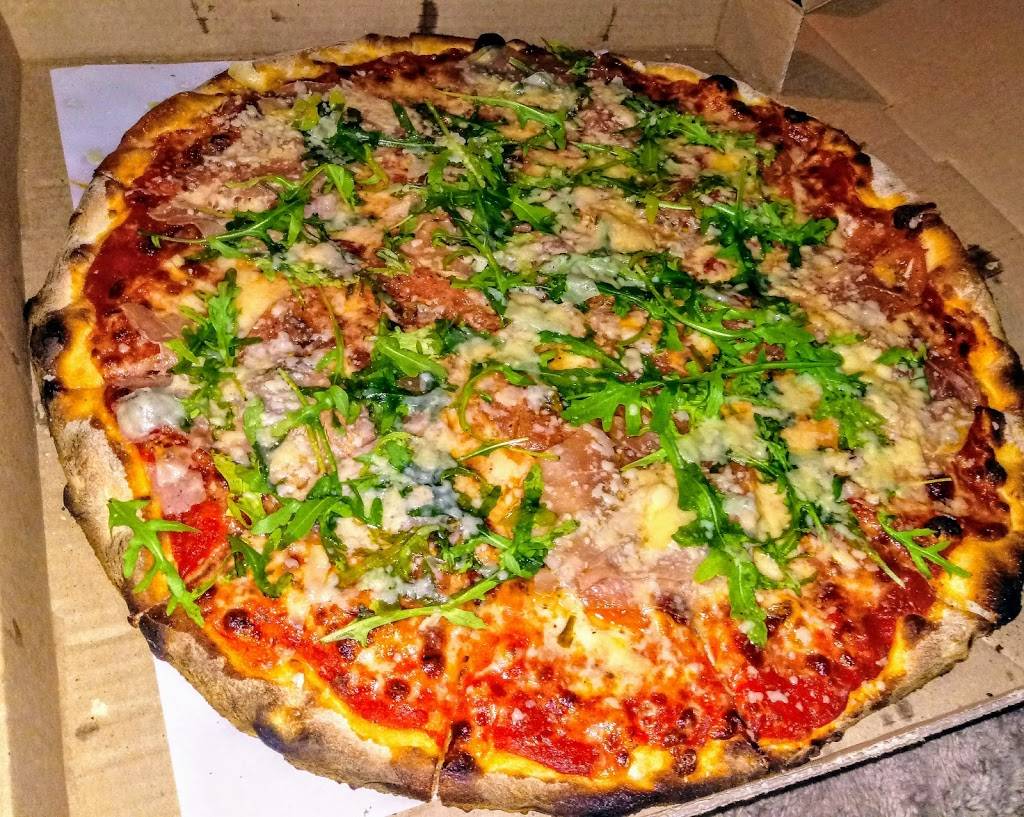 Da Carmine Pizzeria & Restaurant | restaurant | Branford, CT 06405, USA | 2034813208 OR +1 203-481-3208