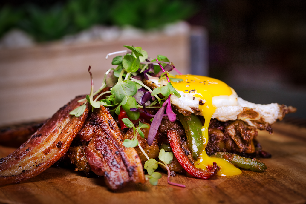 Champions Cafe | cafe | 12351 NW 18th St, Pembroke Pines, FL 33026, USA | 9544327881 OR +1 954-432-7881