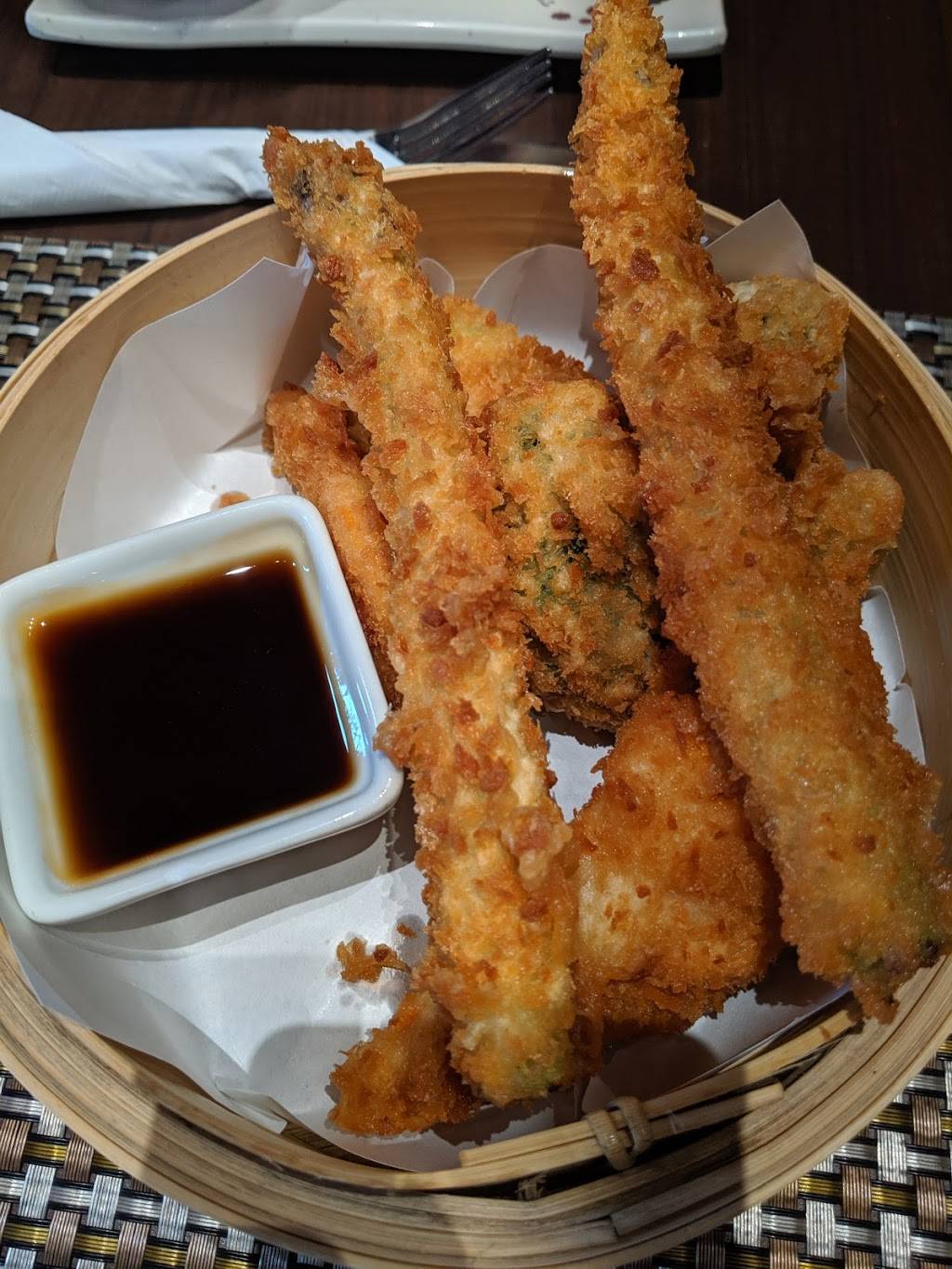 Mika Sushi Bar Fine Cuisine Asiatique | restaurant | 1 Boulevard de Sardaigne, Candiac, QC J5R 0L5, Canada | 4504448988 OR +1 450-444-8988