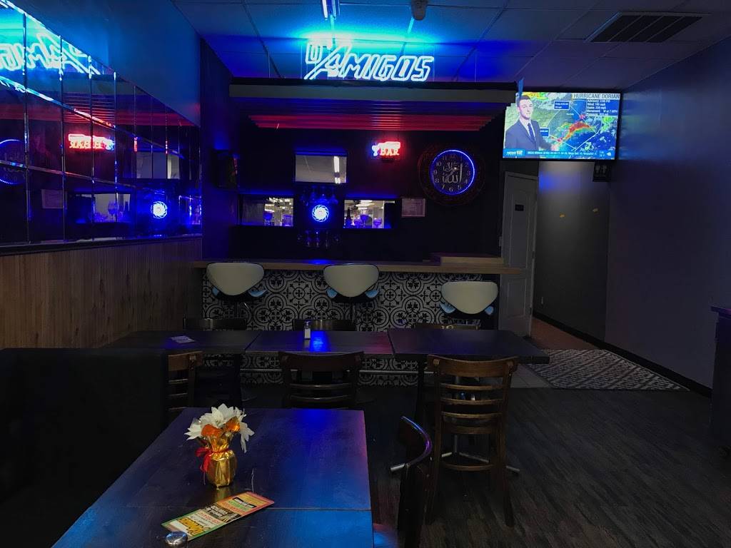 DAmigos Restaurant & Bar | restaurant | 12 E Gun Hill Rd, The Bronx, NY 10467, USA | 9292224147 OR +1 929-222-4147