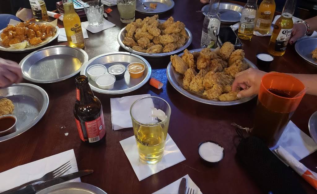 Hooters | meal takeaway | 316 SW Greenville Blvd SW, Greenville, NC 27834, USA | 2523535995 OR +1 252-353-5995