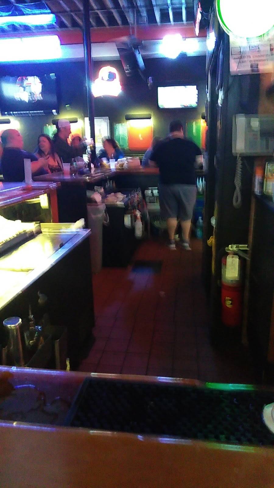 Uptown-Downtown | night club | 162 N Main St, Bowling Green, OH 43402, USA | 4193529310 OR +1 419-352-9310