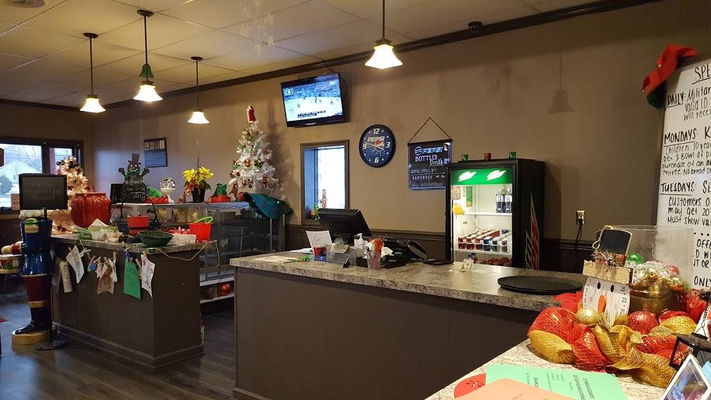 Mama Guzzardis Italian Restaurant | restaurant | 1107 N Main St, North Canton, OH 44720, USA | 3304991247 OR +1 330-499-1247